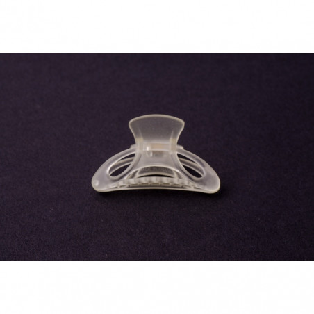 Pince injectée PM simple ovale ajouré