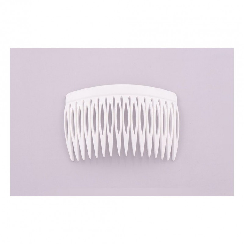 Peigne fait-main Classique GM simple 16 dents...